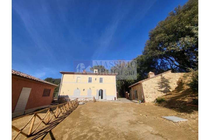 Villa in Vendita Siena
