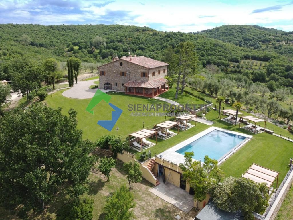 Stupendo casolare finemente ristrutturato a Civitella della Chiana (AR)